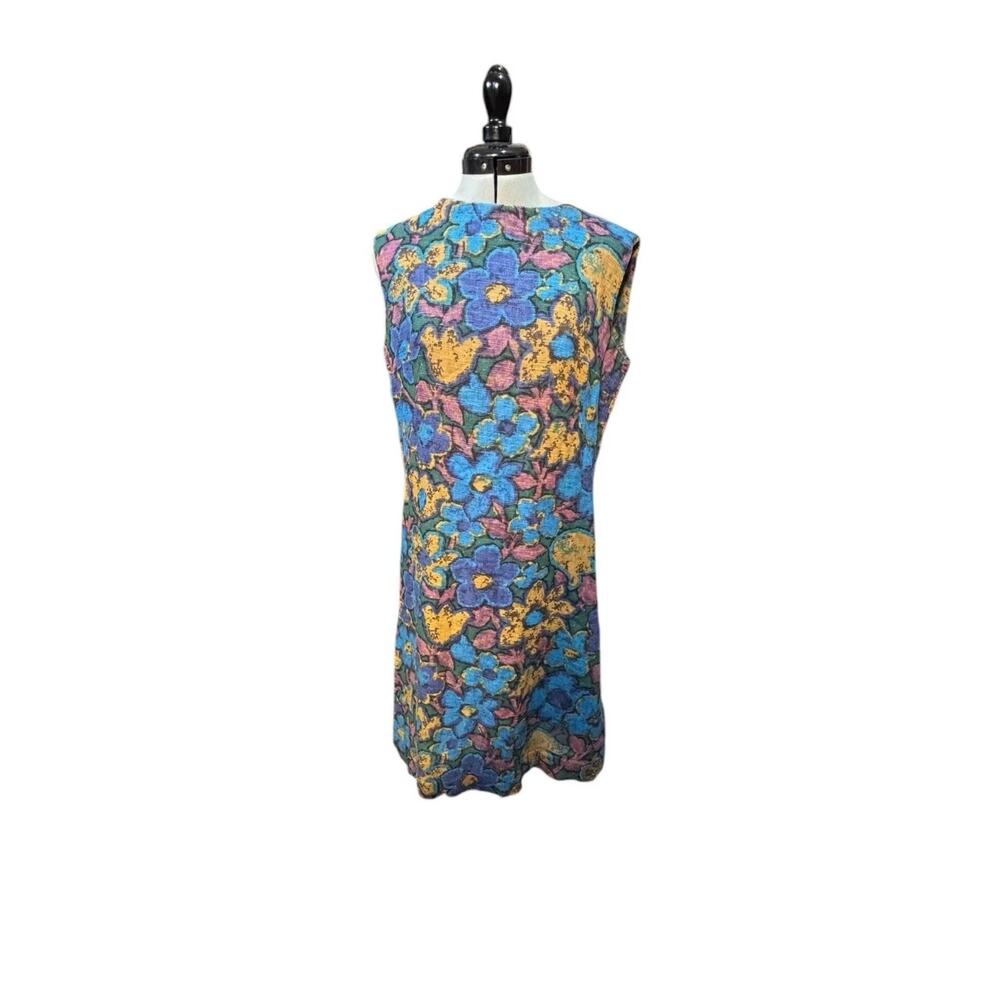 1960s Floral Sheath Dress Textured Weave Mod Sleeveless Vintage M